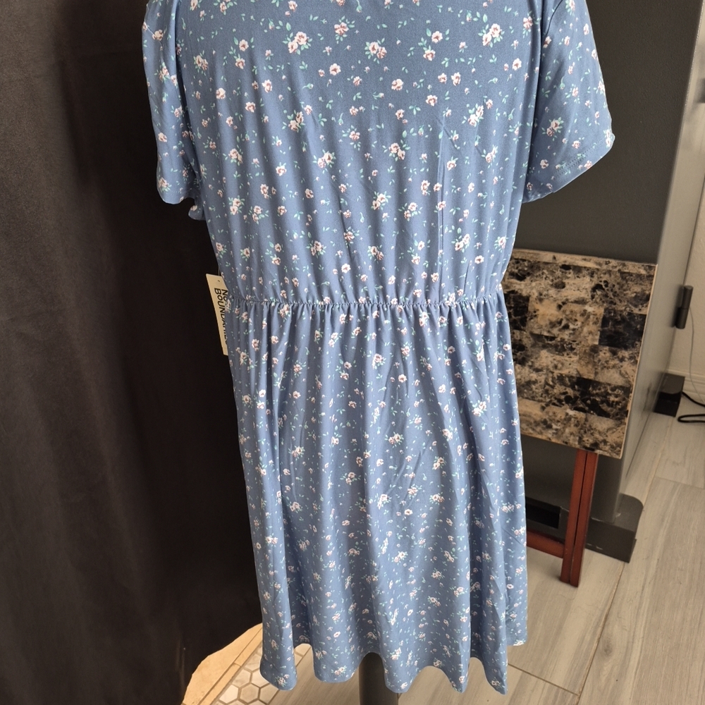 No Boundaries Blue Floral Maxi Dress - Picture 5 of 5